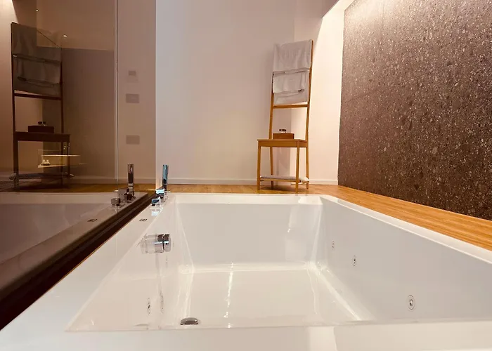 Elegance בית הארחה צ'פאלו