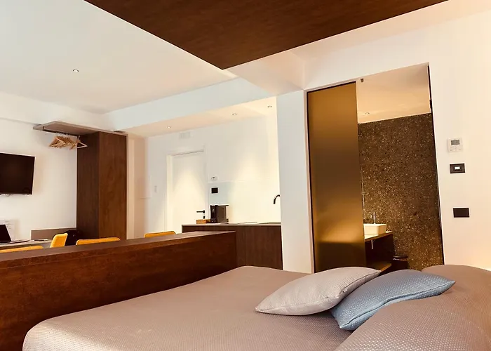 בית הארחה Elegance צ'פאלו