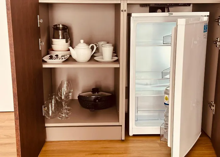 Elegance בית הארחה