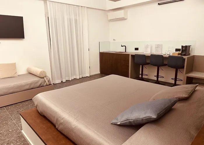 בית הארחה Elegance צ'פאלו