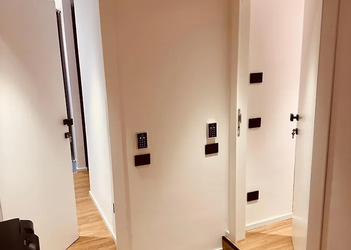 Elegance בית הארחה