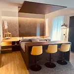 Πανσιόν Elegance 4*