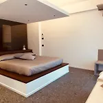 Elegance 게스트하우스 4*