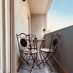 Elegance 게스트하우스 4*