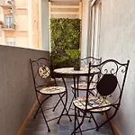 Elegance Πανσιόν