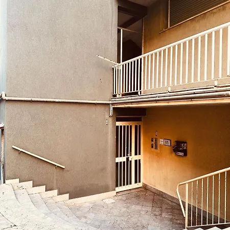 Gasthuis Elegance Cefalù